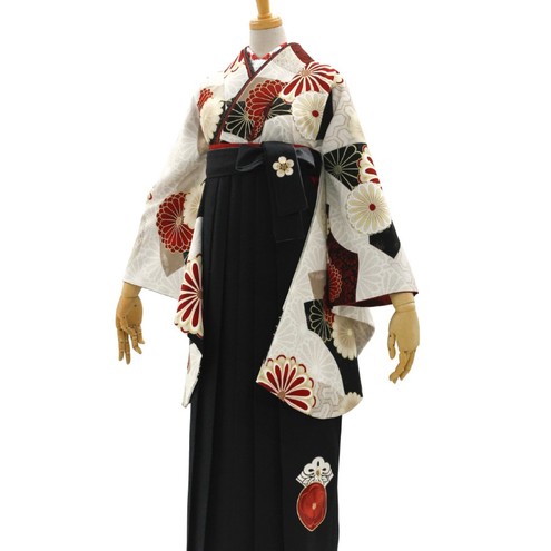 扇面と菊/ベージュ【JAPAN STYLE×中村里砂】（袴：梅丸紋刺繍/黒)