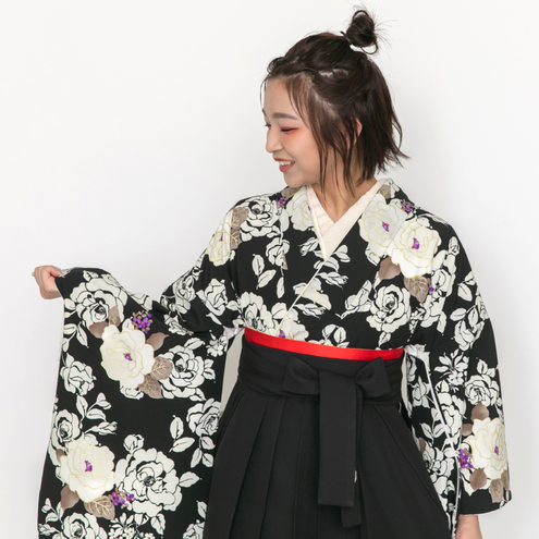 バラ / 黒【JAPAN STYLE】（袴：菊刺繍／黒）