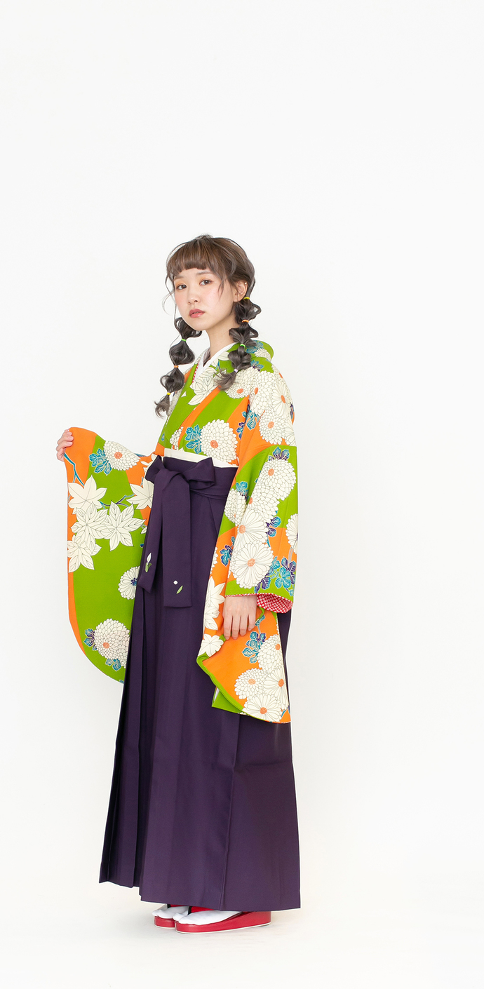 紅葉に菊/オレンジ×グリーン（袴：2way袴／紫） | 【公式】モダン