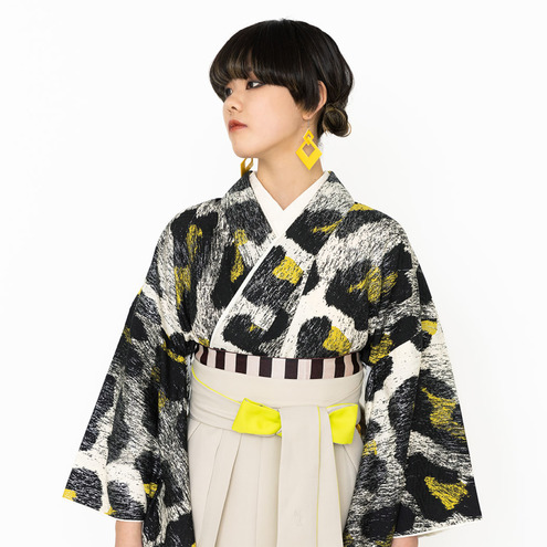 Leopard / イエロー（袴：アコーディオン／ベージュ×黄緑）