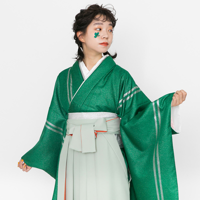袴一式セット‼️豪華鷹金彩箔煌びやか際立つ❤️袴縞ストライプ 袴一式セット‼️豪華鷹金彩箔煌びやか際立つ❤️袴縞ストライプ価格
